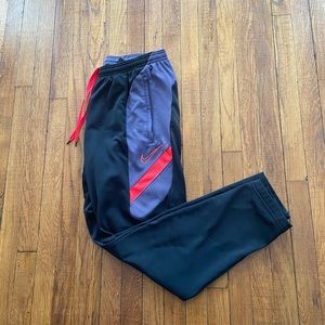 Nike Dri Fit Size Large Sweetpants